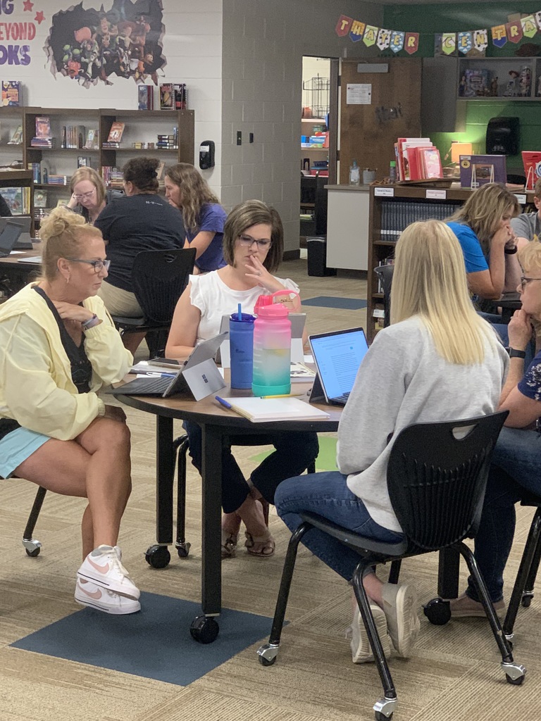 Thayer Central Elementary Staff Welcome Back to School Meeting