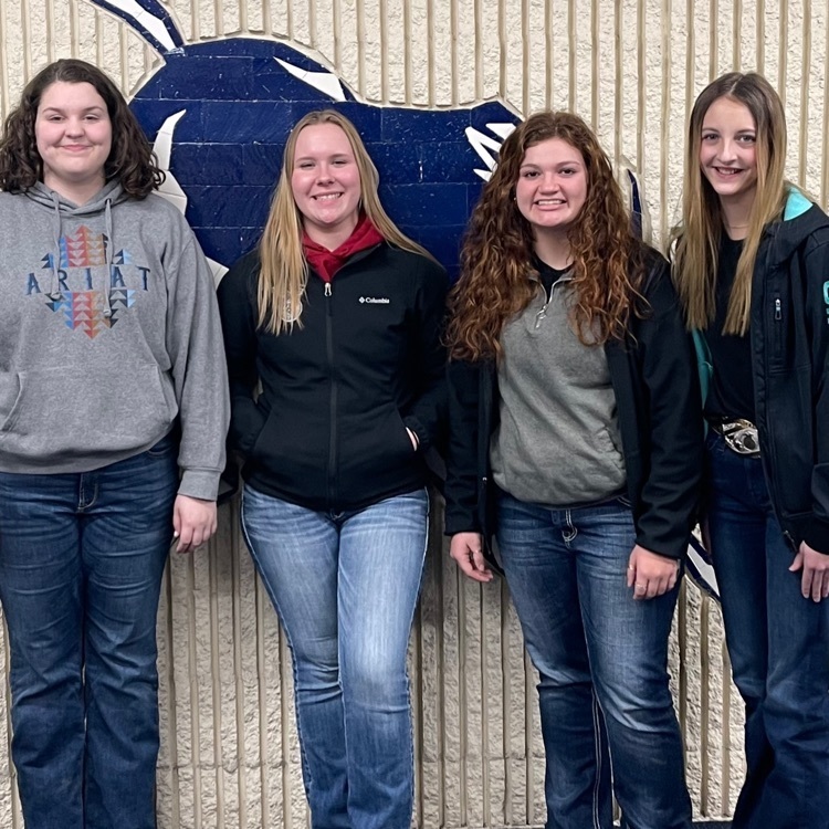 Vet Science team finished 8th with MacKenzie, Lauren, Laiken and Riley 👩🏼‍⚕️🐴🐕